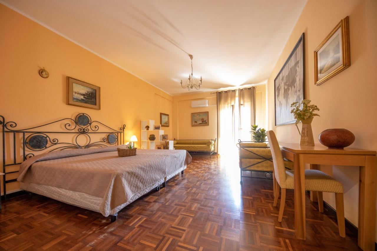 Fabiene Familyholidays Deluxe Plus Cefalú Exterior foto